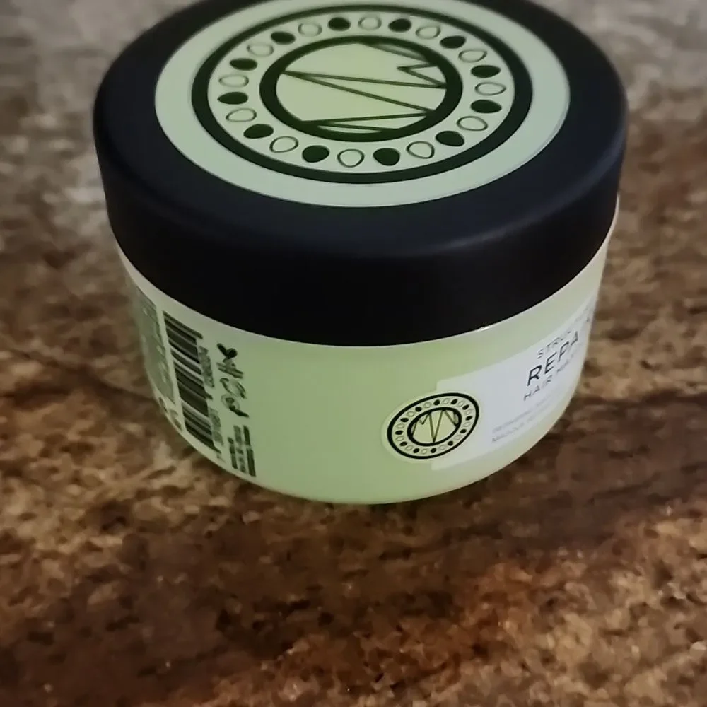 Brand new Maria Nila hair repair masque